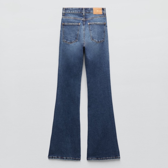 Zara Z1975 HIGH RISE FLARED JEANS - Picture 7 of 10